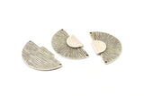 Silver Medal Charm, 2 Antique Silver Plated Brass Badge Charm Pendants With 2 Holes, Earrings, Findings (35x20mm) N0790