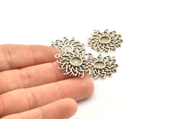 Silver Ivy Charm, 2 Antique Silver Plated Brass Ivy Charms With 1 Loop, Pendants, Earrings (27mm) N0807