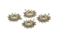 Silver Sun Charm, 2 Antique Silver Plated  Brass Sunshine Charm Earrings With 1 Loop, Findings, Pendants (25mm) N0809