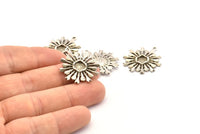 Silver Badge Charm, 2 Antique Silver Plated Brass Rosette Charms With 1 Loop, Pendants, Earrings (28x21mm) N0828