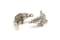 Silver Fish Charm, Antique Silver Plated Brass Fish Charms With 1 Loop, Pendants, Findings (28mm) N0866