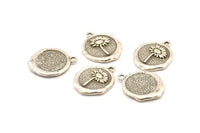 Silver Daisy Charm, 2 Antique Silver Plated Brass Flower Charm Earrings With 1 Loop, Pendants, Findings (16x18mm) N0889