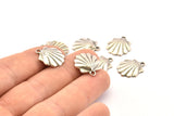 Silver Shell Charm, 6 Antique Silver Plated Brass Sea Shell Charm With 1 Loop, Pendants, Earrings, Findings (15x17mm) N0898