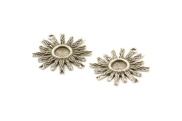 Silver Sun Charm, 2 Antique Silver Plated Brass Sunshine Charm Earrings With 1 Loop, Findings, Pendants (25mm) N0810