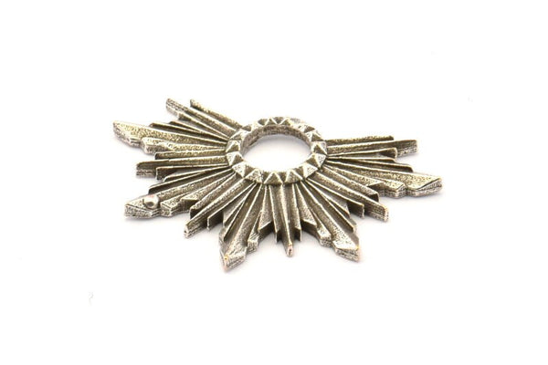 Silver Badge Charm, 2 Antique Silver Plated Brass Rosette Charm Pendants, Earrings, Findings (33x22mm) N0760