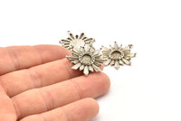 Silver Badge Charm, 2 Antique Silver Plated Brass Rosette Charms With 1 Loop, Pendants, Earrings (28x26mm) N0835