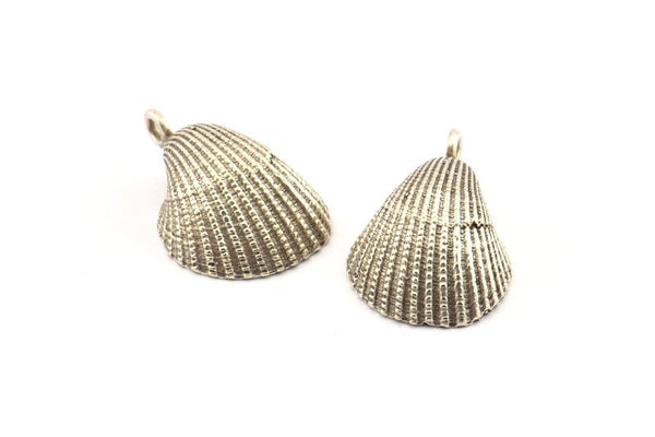 Silver Shell Charm, 2 Antique Silver Plated Brass Sea Shell Charm With 1 Loop, Pendants, Earrings, Findings (19x27mm) N0906