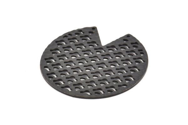 Siyah Yuvarlak Charm, 2 Delikli, Kolye Uçlu, Bağlantı Parçalı 2 Çekiçlenmiş Oksitlenmiş Siyah Pirinç Pizza Dilimi Charm (45x1mm) D1030 S555
