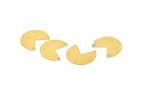 Brass Geometric Charm, 24 Raw Brass Pizza Slice Charms With 2 Holes, Pendants, Connectors (20x17x0.50mm) D1219