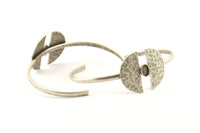 Silver Geometric Cuff,  Antique Silver Plated Brass Geometric Cuff Stone Setting With 1 Pad -  Pad Size 6x4mm R068