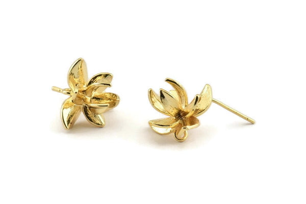 Gold Flower Earring, 2 Gold Plated Brass Flower Stud Earrings With 1 Loop (15x14mm) N1204