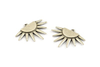 Silver Sun Charm, 2 Antique Silver Plated Brass Sunshine Charms With 1 Loop, Pendants, Earrings (29x22x1.5mm) N1050