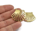 Brass Shell Charm, 2 Raw Brass Sea Shell Pendants With 1 Loop (31x32x1mm) N1293