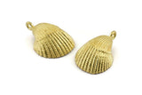 Brass Shell Charm, Raw Brass Sea Shell Charm With 1 Loop, Pendants, Earrings, Findings (19x27mm) N0906