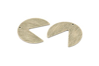 Silver Circle Charm, 4 Textured Antique Silver Plated Brass Pizza Slice Charms With 1 Hole, Blanks, Findings (30x26x0.80mm) M184