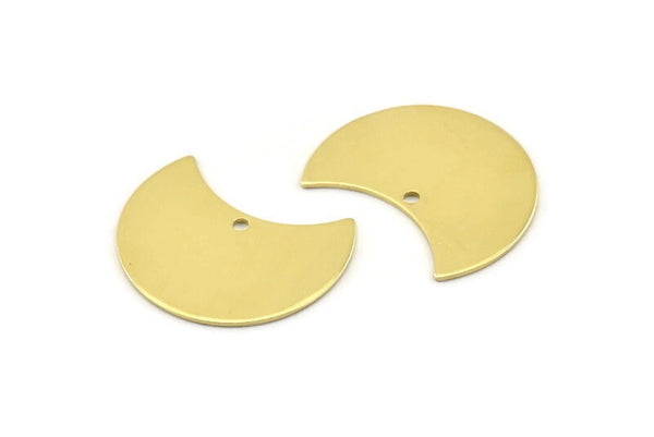 Brass Moon Charm, 12 Raw Brass Moon Charm With 1 Hole, Blanks, Findings (25x15x0.70mm) M728