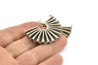 Paper Rosette Pendant, Antique Silver Plated Brass Paper Rosette Shaped Semi Circle Pendant With 2 Holes (40x30x4.2x0.6mm) U072