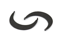 Siyah Ay Tılsımı, 2 Halkalı 2 Çekiçlenmiş Oksitlenmiş Siyah Pirinç Hilal Kolye (41x9x1mm) U074