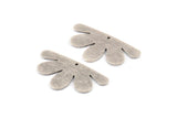 Silver Daisy Charm, 4 Textured Antique Silver Plated Brass Flower Charms With 1 Hole (34x18x0.80mm) D1410 H0400