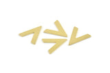 Brass V Shape, 24 Raw Brass V Shaped Blanks (19x18x1mm) M01121