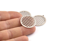 Silver Round Charm, 6 Antique Silver Plated Brass Round Charms With 1 Loop (27x25x0.60mm) D1389