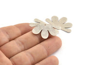 Silver Daisy Charm, 4 Antique Silver Plated Brass Flower Charms With 1 Hole, Pendants (34x17x0.80mm) D1364 H1385