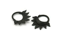 Black Flower Pendant, 3 Oxidized Black Brass Sunflower Charms (30x29x4mm) E244