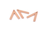 Copper V Shape, 24 Raw Copper V Shaped Charms With 1 Hole (19x15x1mm) M01206