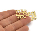 Brass Charm, Raw Brass - Carpet Pattern - Charm Pendant -  Brass Rug Pattern Charms With 1 Loop - Findings (30x29x1.2mm) N1493
