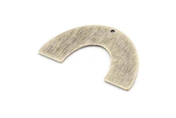 Silver Geometric Charm, 6 Textured Antique Silver Plated Brass Semi Circle Blanks With 1 Hole (34x21x0.80mm) D1550