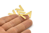 Gold V Shape, 6 Gold Plated Brass V Shaped Charms With 1 Hole (19x18x1mm) M01122