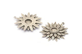 Silver Sunflower Charm, Antique Silver Plated Brass Flower Charms With 1 Loop, Pendants, Earrings (41x38mm) N0717