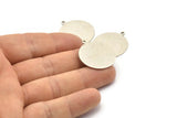 Silver Round Charm, 4 Antique Silver Plated Brass Round Charms With 1 Loop, Blanks (25x28x0.80mm) M462