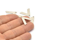 Silver V Shape, 12 Antique Silver Plated Brass V Shaped Charms With 1 Hole (22x18x1mm) M01244 H1260