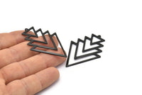 Siyah Üçgen Tılsımı, 1 Döngülü 2 Oksitlenmiş Siyah Pirinç Ağaç Tılsımı (49x33x1mm) M01234 H1252