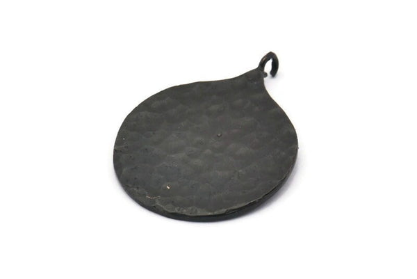 Siyah Yuvarlak Charm, Çekiçlenmiş Oksitlenmiş Siyah Pirinç Daire Kolye, 1 Halka, Bulgular (38,5x30x1 mm) BS 1963