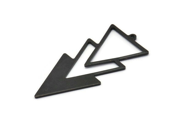 Siyah Üçgen Charm, 1 Döngülü 4 Oksitlenmiş Siyah Pirinç Üçgen Charm (49x21x1mm) M01119 H1298