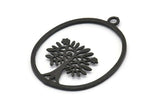 Siyah Ağaç Tılsımı, 1 Halka, Kolye Ucu ve Parçalarıyla Birlikte 2 Oksitlenmiş Siyah Pirinç Ağaç Tılsımı (45x34x1,2 mm) BS 2044