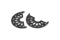 Black Pendant, 2 Oxidized Brass Semi Circle Pendants With 2 Loops (37x23x14x1mm) N0281