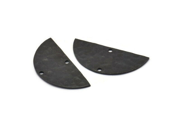Siyah Yarım Ay, 2 Delikli 2 Çekiçlenmiş Oksitlenmiş Siyah Pirinç Yarım Daire Boşluğu (33,5x15,5x0,80 mm) BS 2004