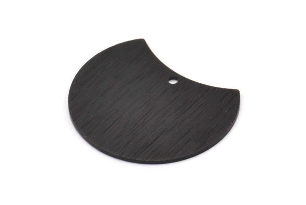 Siyah Ay Tılsımı, 1 Delikli 4 Dokulu Oksitlenmiş Siyah Pirinç Ay Tılsımı, Damgalama Boşlukları (28x21x0,80 mm) M063