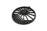 Siyah Güneş Tılsımı, 1 Döngülü 2 Oksitlenmiş Siyah Pirinç Güneş Tılsımı, Bulgular (30x28 mm) N1482 H0996