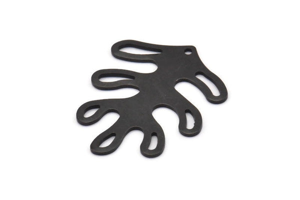 Siyah Yaprak Tılsımı, 1 Delikli 6 Oksitlenmiş Siyah Pirinç Yaprak Tılsımı, Bulgular (32x25x0,80 mm) M483
