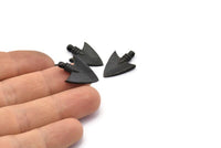 Siyah Sivri Uç, 4 Oksitlenmiş Siyah Pirinç Taş Devri Sivri Uç Kolye Ucu, 1 Halka (23x15 mm) N0259