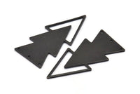 Siyah Üçgen Tılsımı, 3 Delikli 4 Oksitlenmiş Siyah Pirinç Üçgen Tılsımı (47x21x1mm) M01108