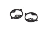 Siyah Çiçek Tılsımı, 2 Halkalı 4 Oksitlenmiş Siyah Pirinç Lotus Çiçeği Kolye, Bulgular (28x22x1,5 mm) N1377 H0957