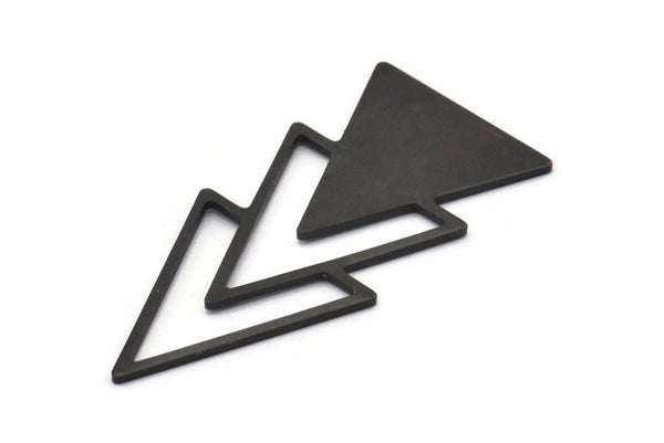 Siyah Üçgen Boşluğu, 4 Oksitlenmiş Siyah Pirinç Üçgen Boşluğu (47x21x1mm) M01105 Q0692