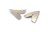 Hammered Triangle Charm, 2 Hammered Antique Silver Plated Brass Triangle Charms With 2 Holes, Findings (24x22.5x1mm) BS 1989 H0590