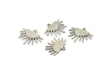 Sun Ethnic Pendant, 4 Silver Tone Brass Sun Ethnic Pendants With 1 Loop, Findings, Charms (20x17x1.50mm) E459