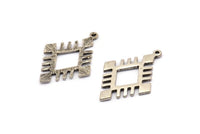 Silver Charm, 4 Antique Silver Plated Brass -Carpet Pattern - Charm Pendant -Silver Rug Pattern Charms With 1 Loop (29x20x1.2mm) N1494 H1382